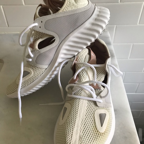 Adidas sneakers - Picture 3 of 7